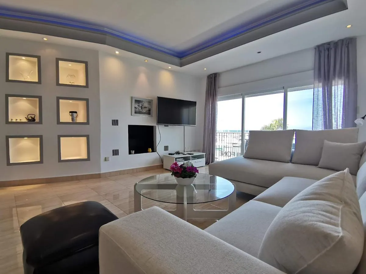 מארבלה Luxury Front Line Apartment In Puerto Banus 0*,  ספרד